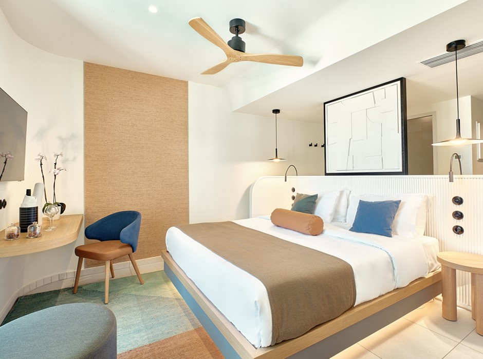 PARALOS KOSTA ALIMIA